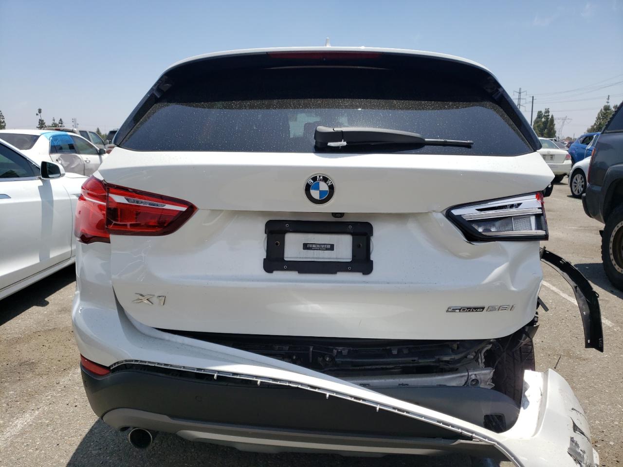 Photo 5 VIN: WBXHU7C51K5L10903 - BMW X1 