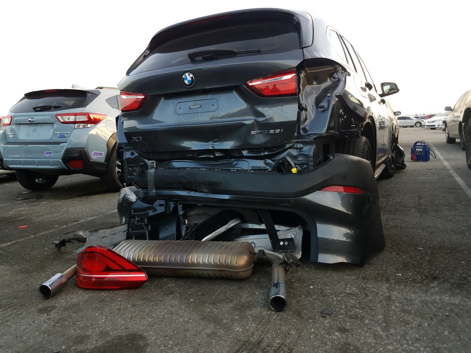 Photo 8 VIN: WBXHU7C53K5L11650 - BMW X1 