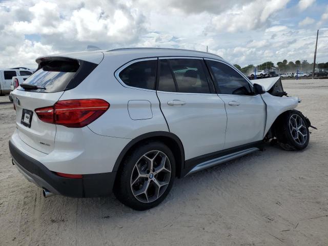 Photo 2 VIN: WBXHU7C53K5L11745 - BMW X1 SDRIVE2 