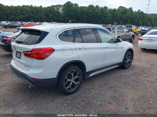 Photo 3 VIN: WBXHU7C57K5N42373 - BMW X1 