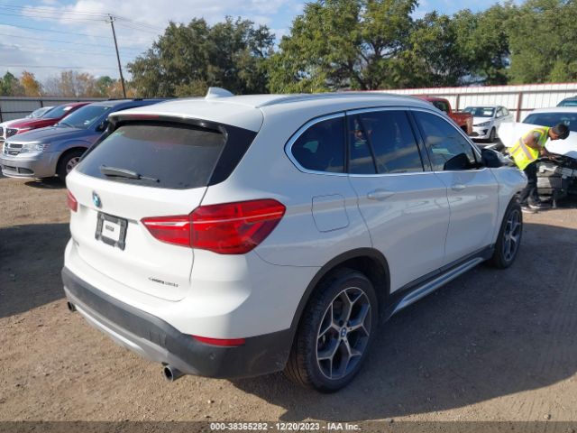 Photo 3 VIN: WBXHU7C59K5L09854 - BMW X1 