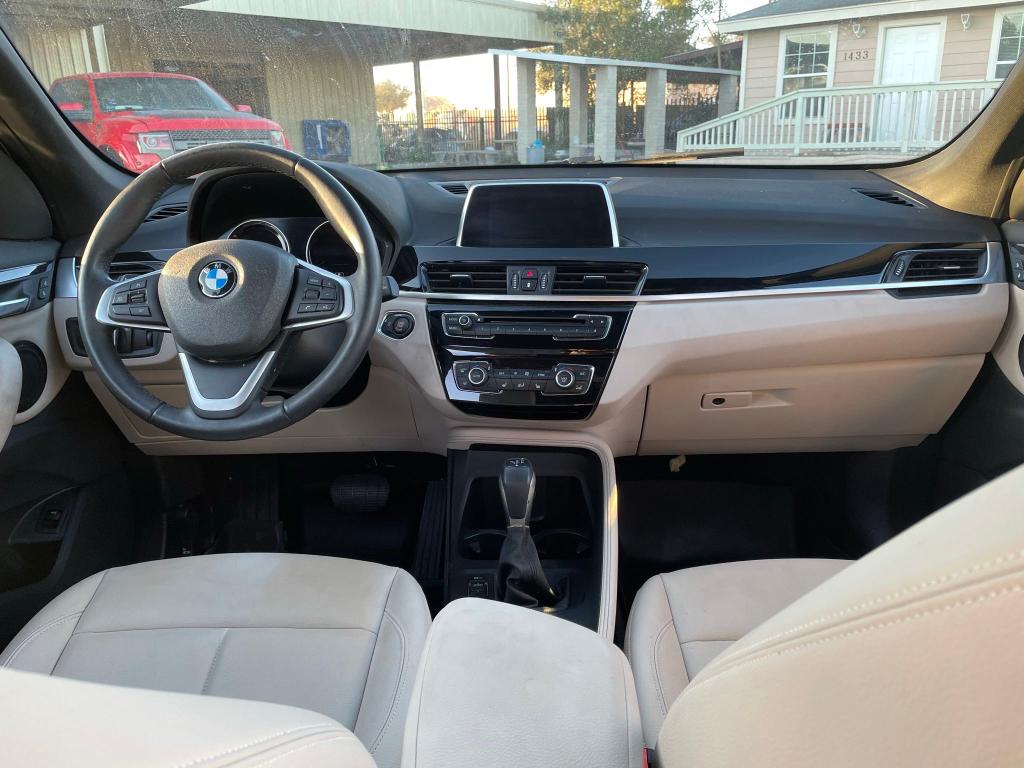 Photo 8 VIN: WBXHU7C59K5L11958 - BMW X1 SDRIVE2 