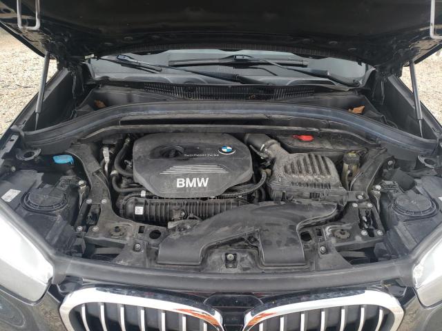 Photo 11 VIN: WBXHU7C5XK5L10396 - BMW X1 