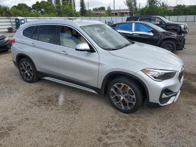 Photo 3 VIN: WBXJG7C01M5S67888 - BMW X1 SDRIVE2 