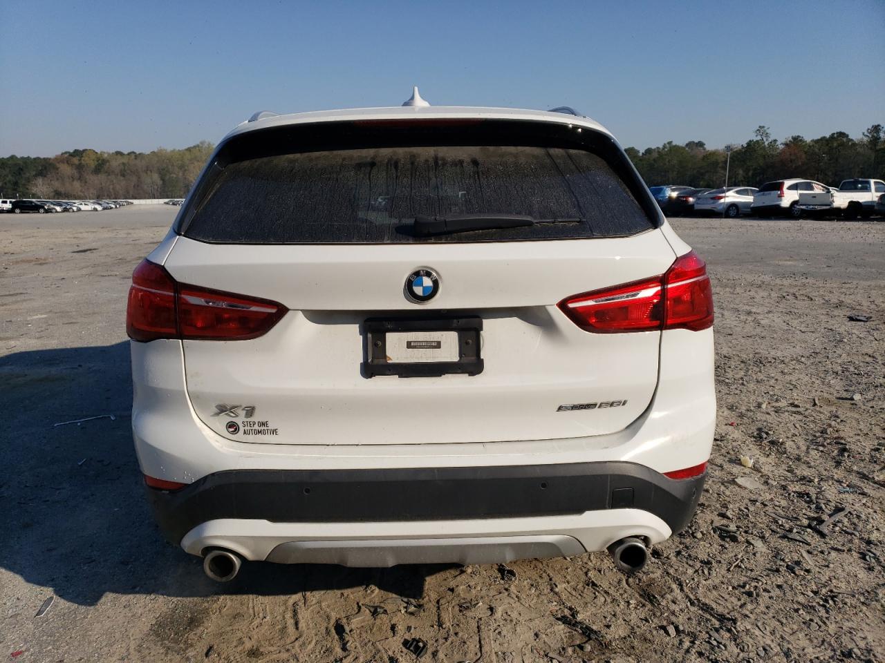 Photo 5 VIN: WBXJG7C02M3M71319 - BMW X1 