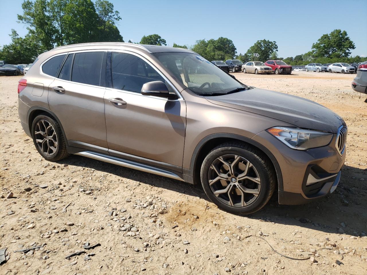 Photo 3 VIN: WBXJG7C03L5P78162 - BMW X1 