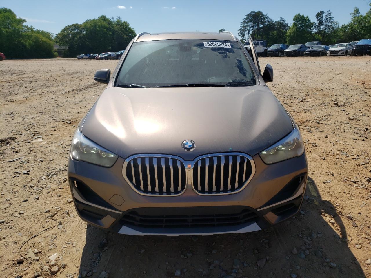 Photo 4 VIN: WBXJG7C03L5P78162 - BMW X1 