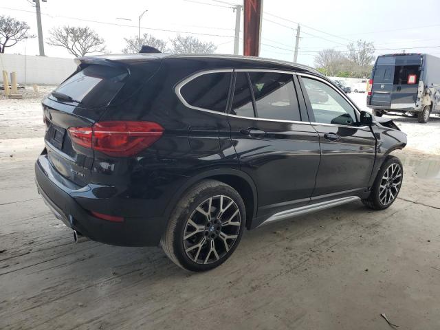 Photo 2 VIN: WBXJG7C03M3M72222 - BMW X1 