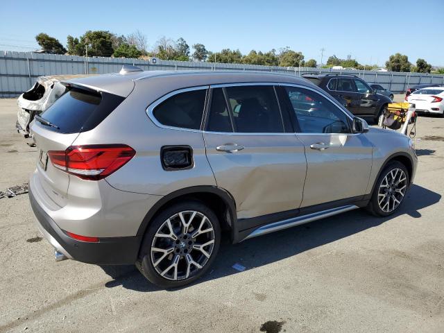 Photo 2 VIN: WBXJG7C04M5T90522 - BMW X1 