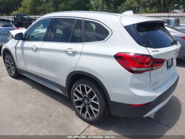 Photo 2 VIN: WBXJG7C04M5U26483 - BMW X1 