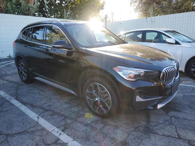 Photo 3 VIN: WBXJG7C04N5V37472 - BMW X1 