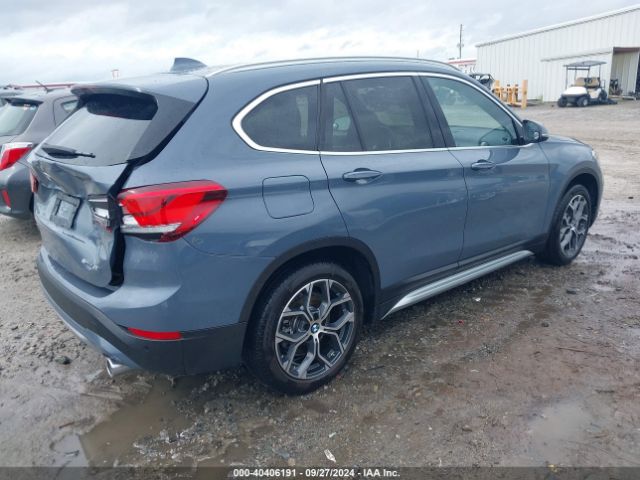 Photo 3 VIN: WBXJG7C05M5S94608 - BMW X1 