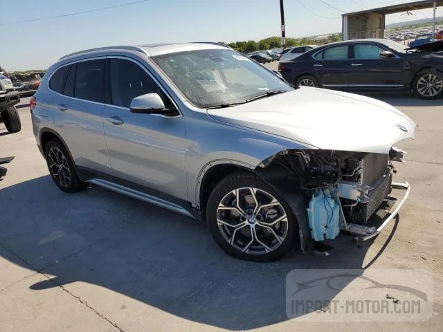 Photo 3 VIN: WBXJG7C05M5T08877 - BMW X1 