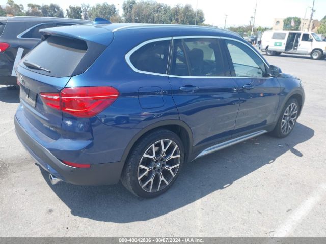 Photo 3 VIN: WBXJG7C05M5U04914 - BMW X1 