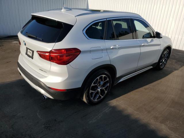 Photo 2 VIN: WBXJG7C05N5V07011 - BMW X1 SDRIVE2 