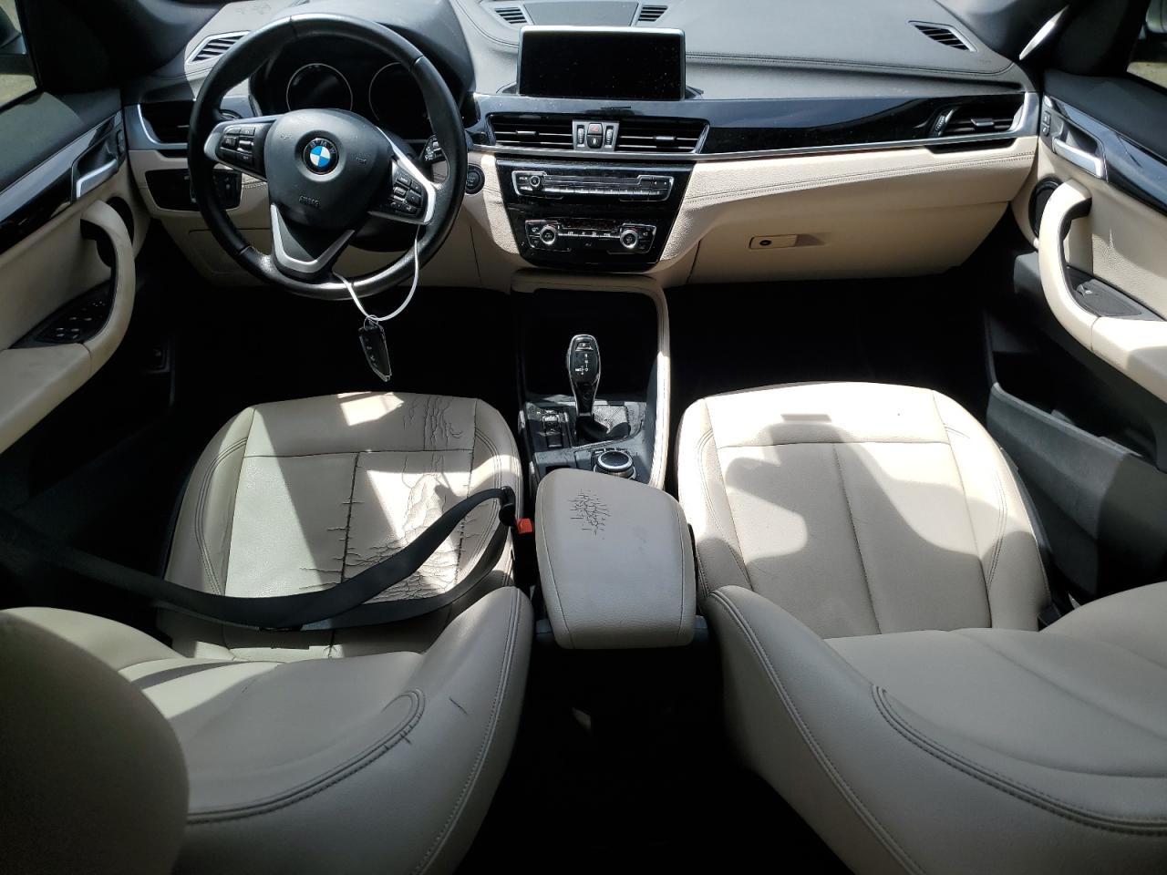 Photo 7 VIN: WBXJG7C07M5S27797 - BMW X1 