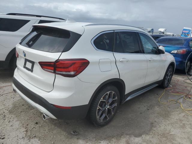 Photo 2 VIN: WBXJG7C08M5T90362 - BMW X1 SDRIVE2 