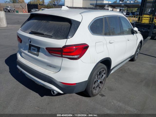 Photo 3 VIN: WBXJG7C09L5P44498 - BMW X1 