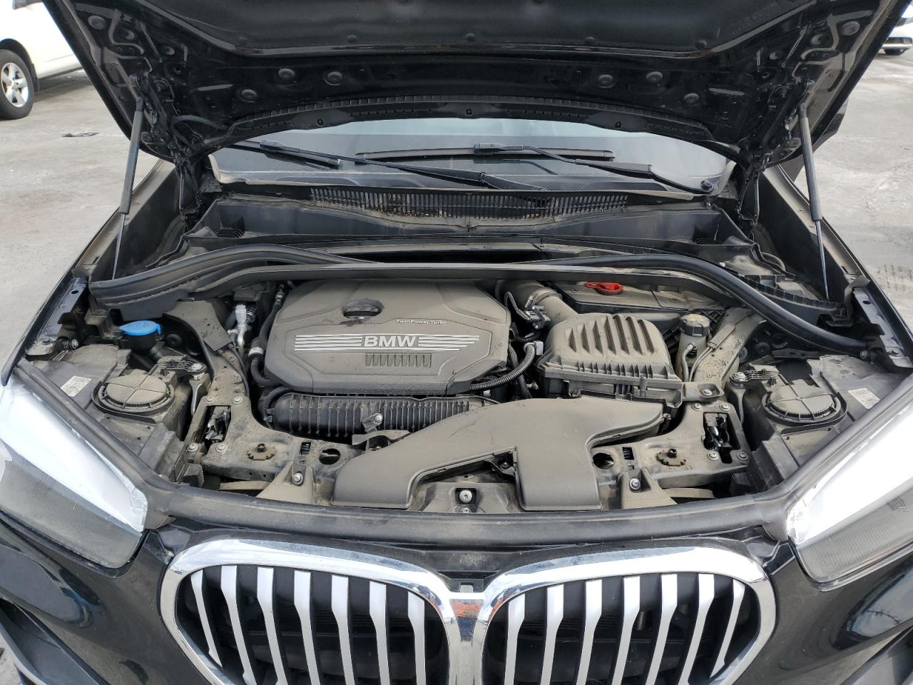 Photo 11 VIN: WBXJG7C09M5T93917 - BMW X1 