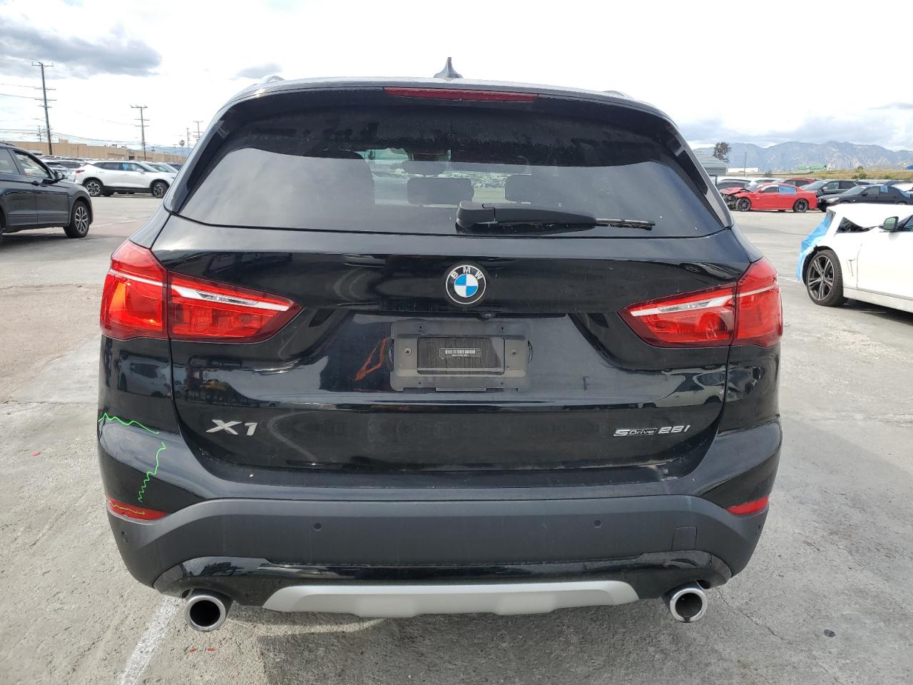 Photo 5 VIN: WBXJG7C09M5T93917 - BMW X1 