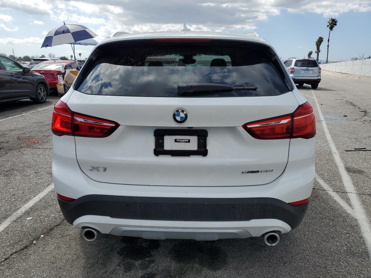 Photo 5 VIN: WBXJG7C09M5U33221 - BMW X1 