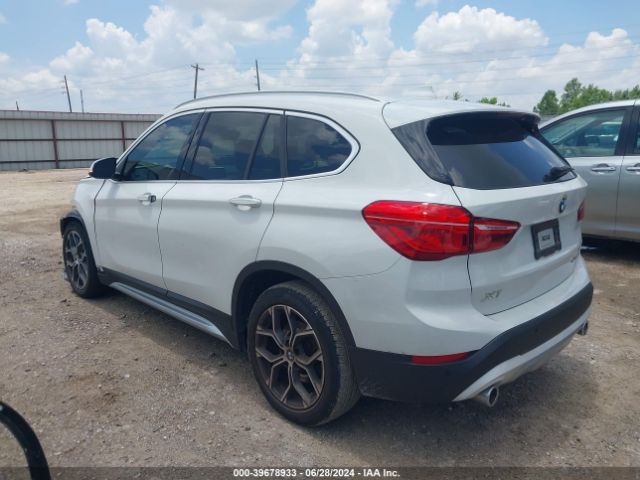 Photo 2 VIN: WBXJG7C09M5U34644 - BMW X1 