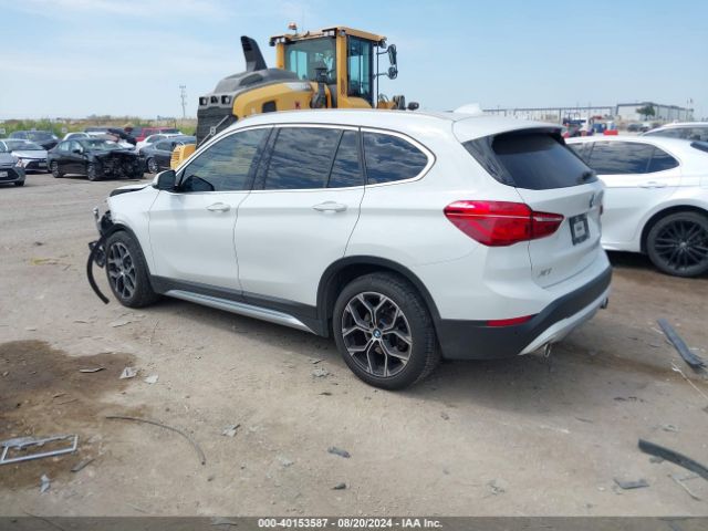 Photo 2 VIN: WBXJG7C0XL5P30321 - BMW X1 