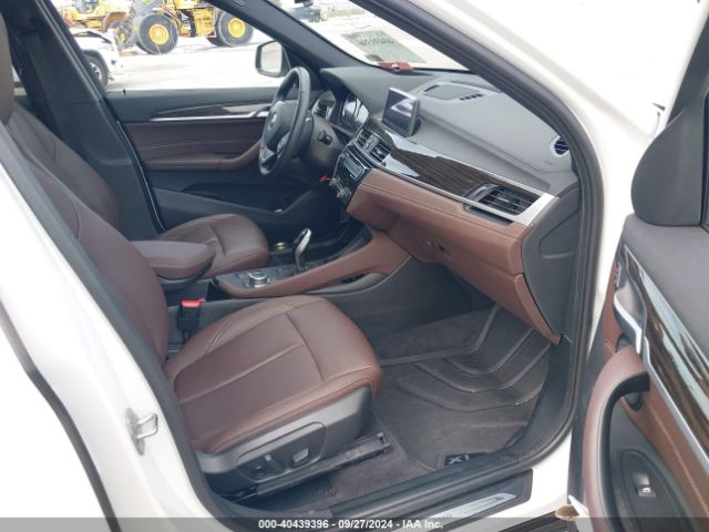 Photo 4 VIN: WBXJG9C00M5T12606 - BMW X1 