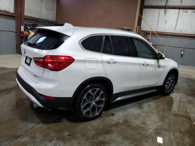 Photo 2 VIN: WBXJG9C00N5V19742 - BMW X1 XDRIVE2 