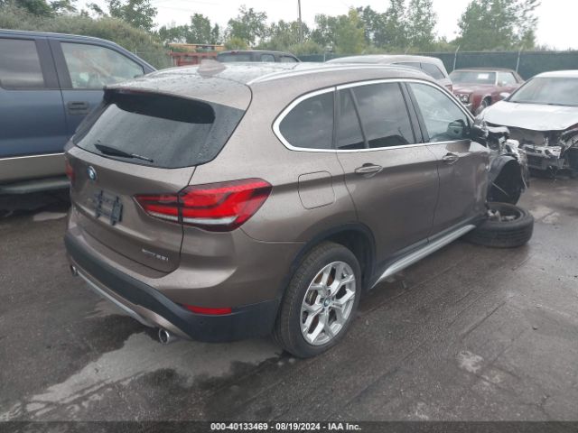 Photo 3 VIN: WBXJG9C01L5R94040 - BMW X1 