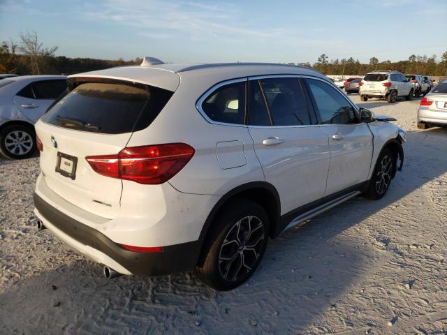 Photo 3 VIN: WBXJG9C02L3L57542 - BMW X1 