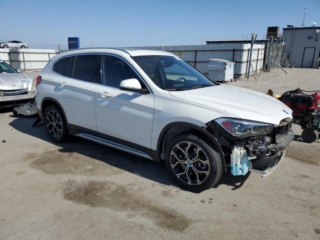 Photo 3 VIN: WBXJG9C02M5T61533 - BMW X1 