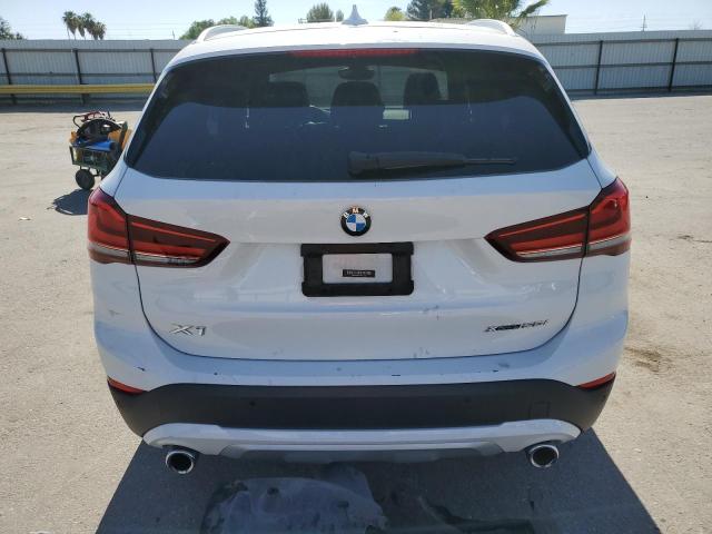 Photo 5 VIN: WBXJG9C02M5T61533 - BMW X1 