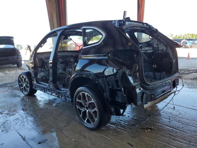 Photo 1 VIN: WBXJG9C04L5P78392 - BMW X1 