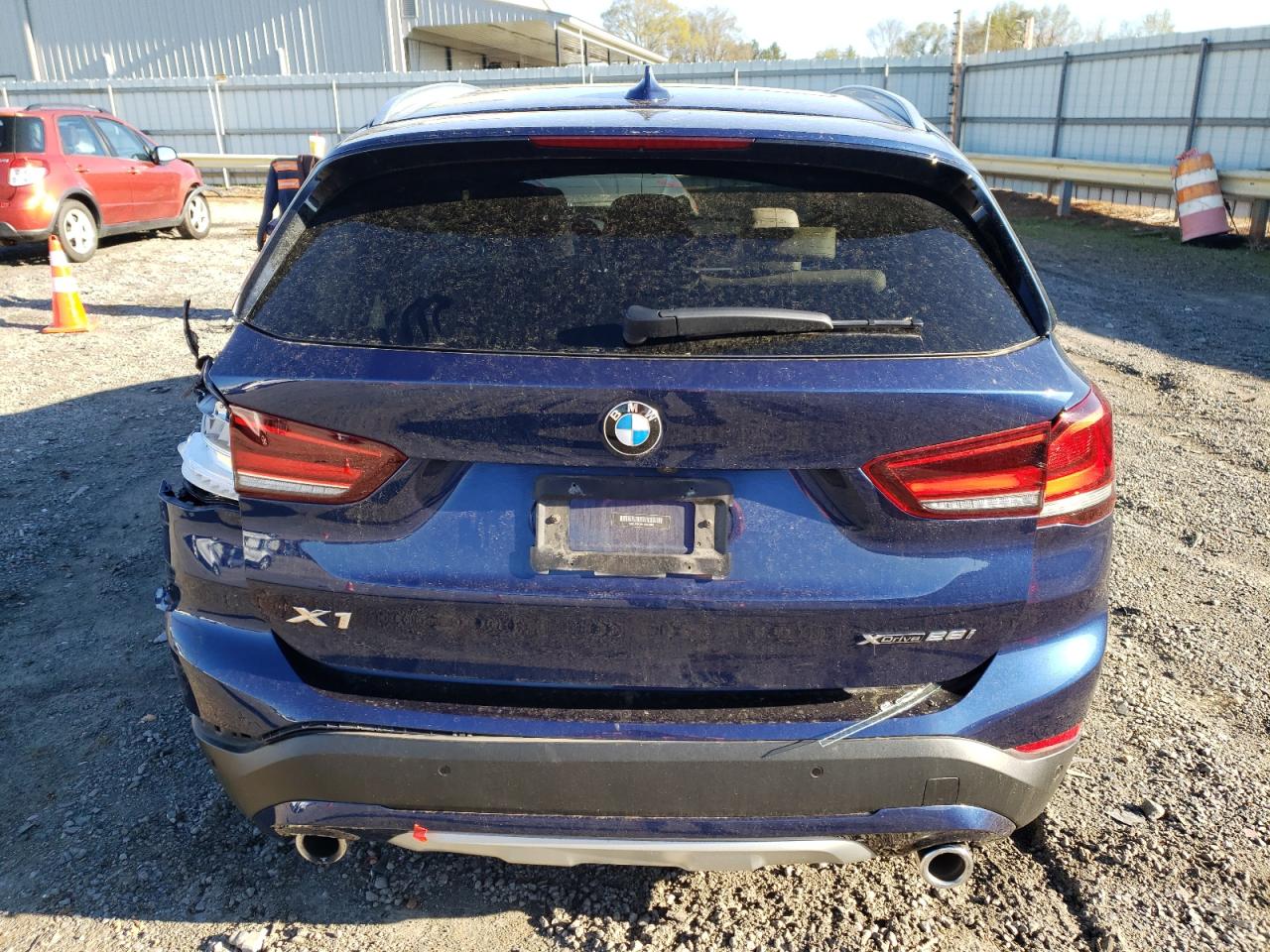 Photo 5 VIN: WBXJG9C04L5R57368 - BMW X1 