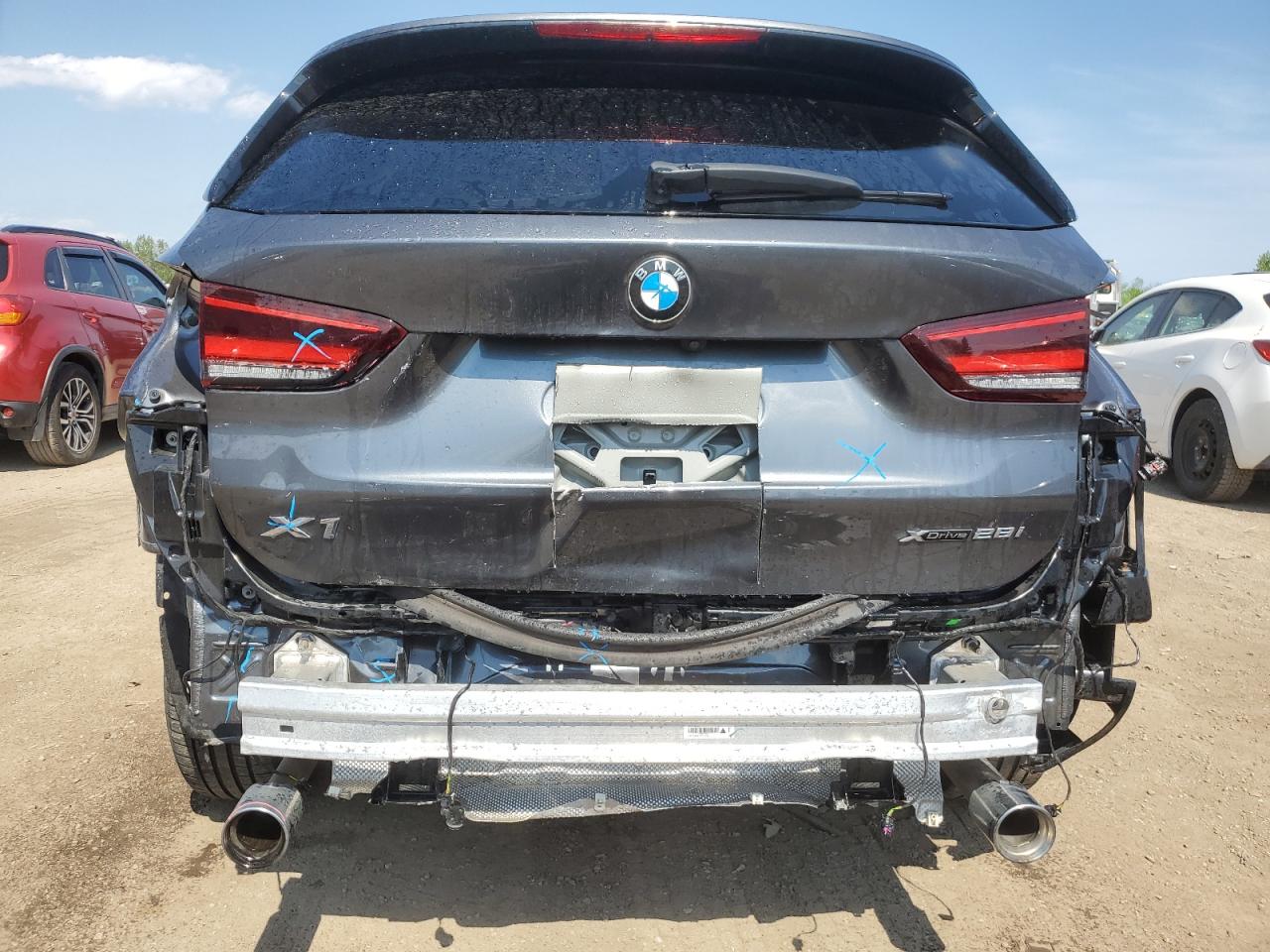 Photo 5 VIN: WBXJG9C04M5T09076 - BMW X1 