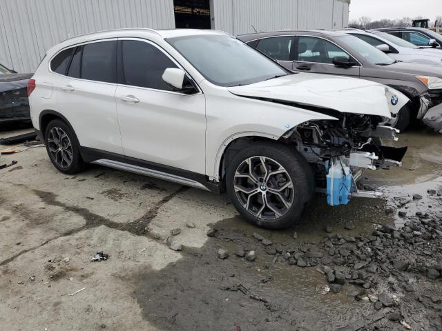 Photo 3 VIN: WBXJG9C04M5T87129 - BMW X1 XDRIVE2 