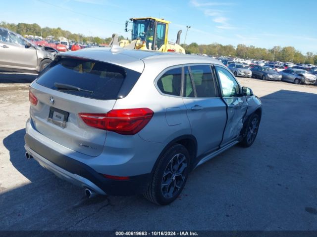 Photo 3 VIN: WBXJG9C04M5U00039 - BMW X1 