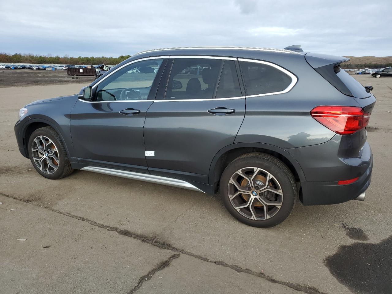 Photo 1 VIN: WBXJG9C04N5V50475 - BMW X1 