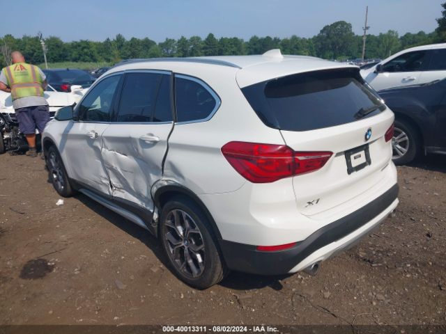 Photo 2 VIN: WBXJG9C05L5P84377 - BMW X1 