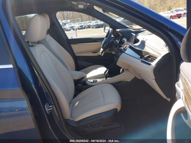 Photo 4 VIN: WBXJG9C05M5S48336 - BMW X1 