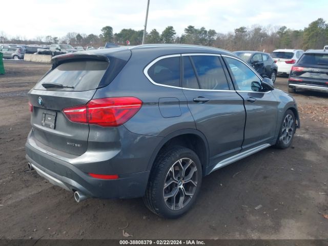 Photo 3 VIN: WBXJG9C05M5U16573 - BMW X1 