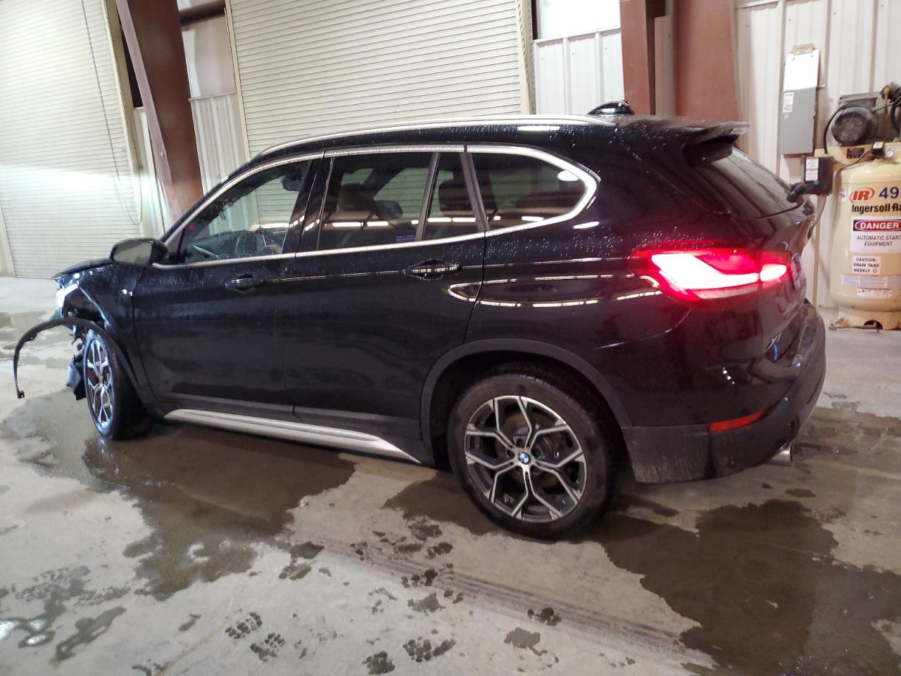 Photo 1 VIN: WBXJG9C06L5P27394 - BMW X1 