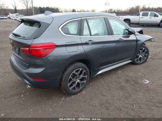 Photo 3 VIN: WBXJG9C06M5S05303 - BMW X1 