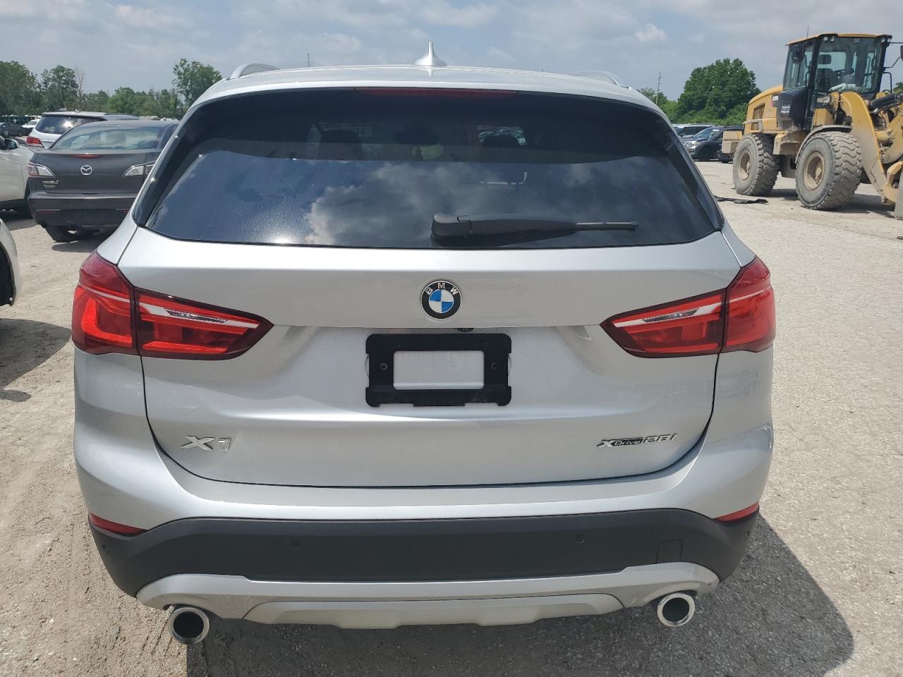 Photo 5 VIN: WBXJG9C06M5T27899 - BMW X1 