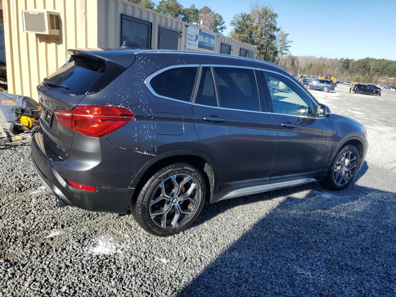 Photo 2 VIN: WBXJG9C06N5V43656 - BMW X1 