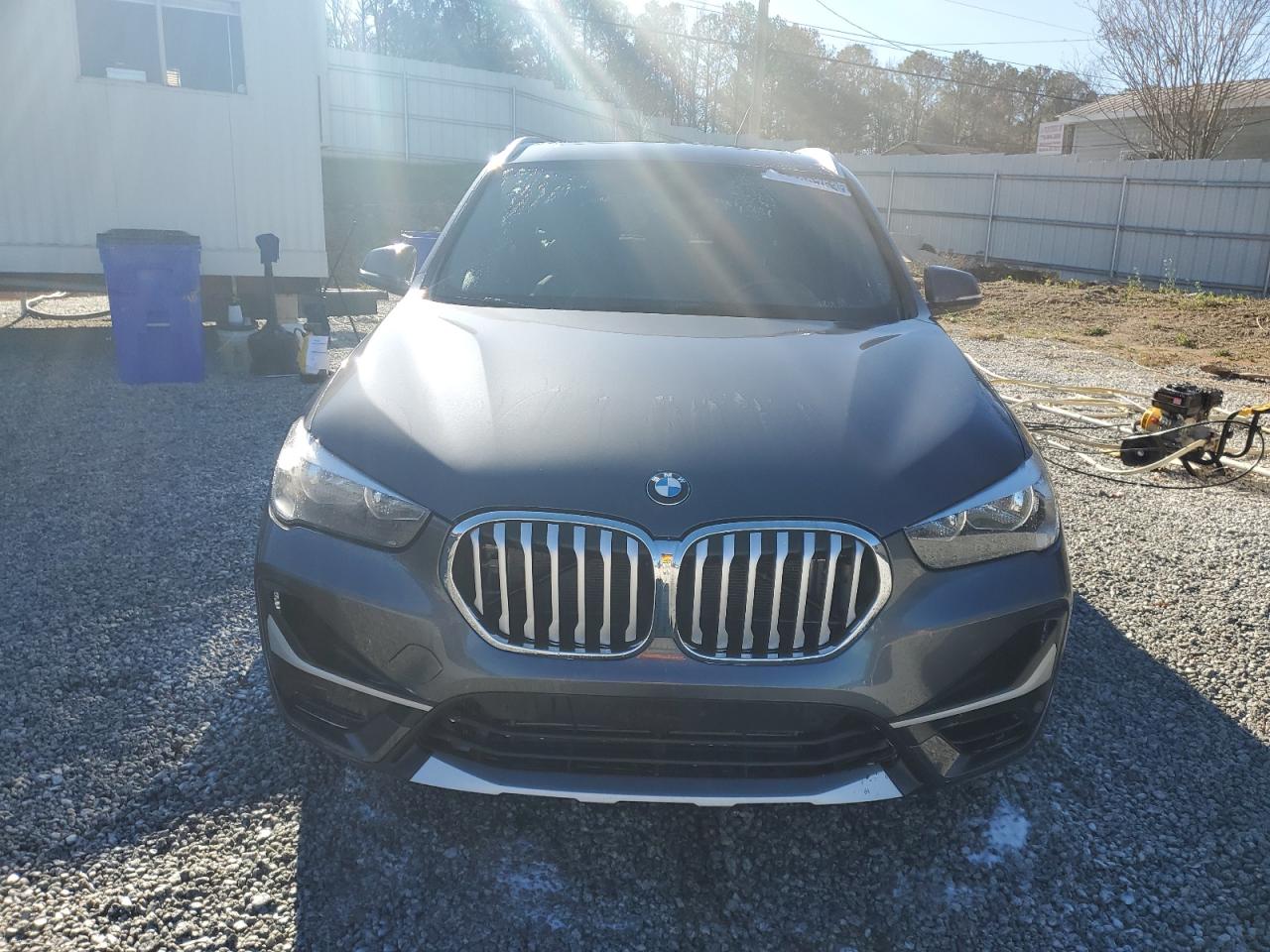 Photo 4 VIN: WBXJG9C06N5V43656 - BMW X1 