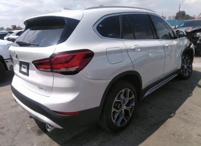 Photo 3 VIN: WBXJG9C07M5S31442 - BMW X1 