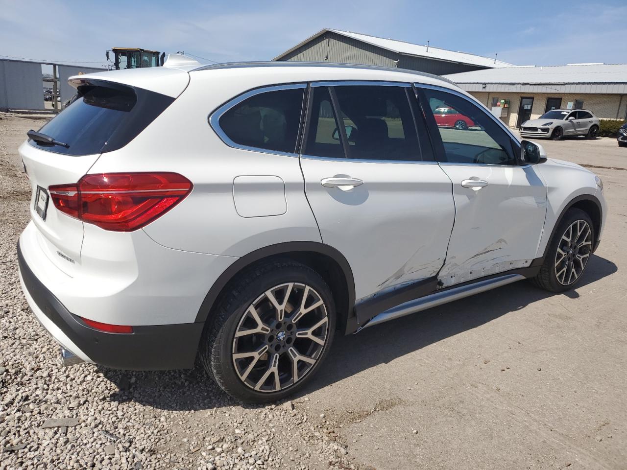 Photo 2 VIN: WBXJG9C07M5U41913 - BMW X1 