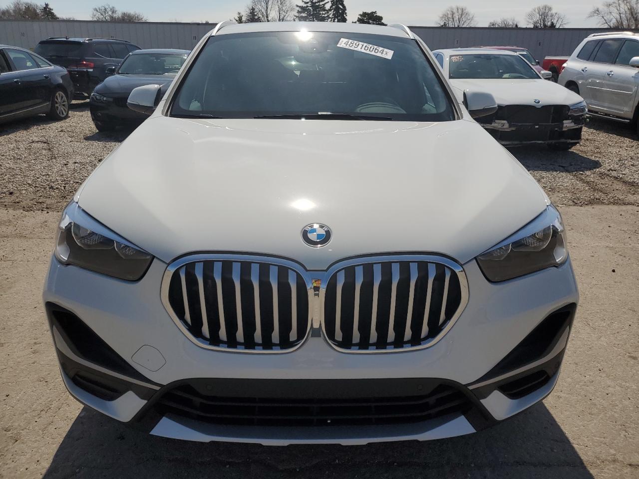 Photo 4 VIN: WBXJG9C07M5U41913 - BMW X1 